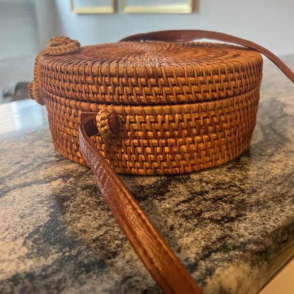 Handbag - Picture 2 of 2